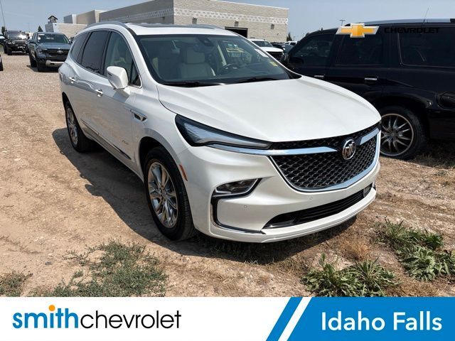 2024 Buick Enclave Avenir