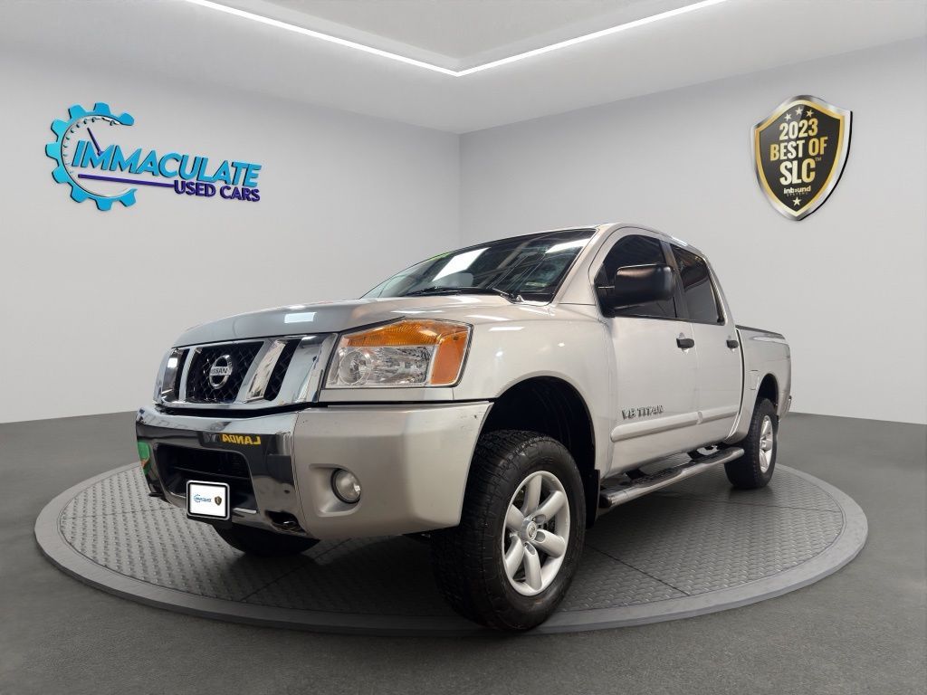 2011 Nissan Titan SV