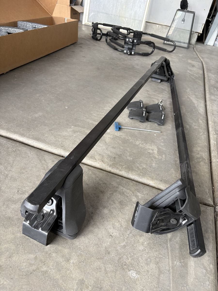 Rhino Rack Roof Rack for 2011-2026 Dodge Durango (Naked Roof) with Keys & Tools