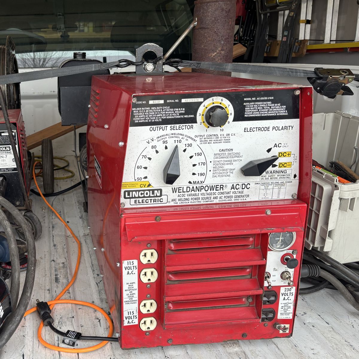 Lincoln Weldanpower 225 W/ Leads Welder Generator