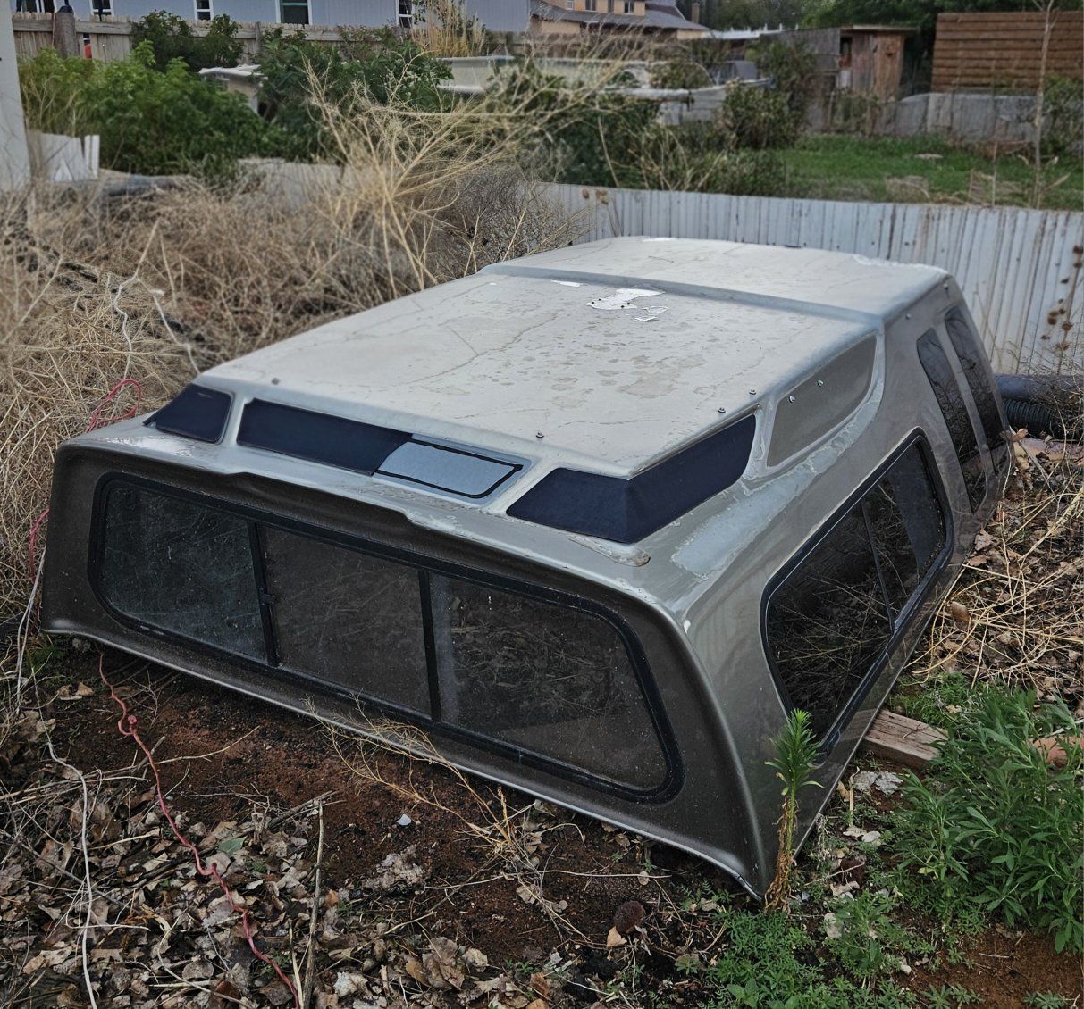 8ft Truck Bed Topper / Camper Shell