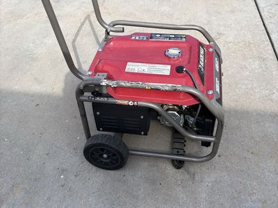 Black Max Portable Gas Generator 3600 Running / 4500 Starting Watts with Wheels