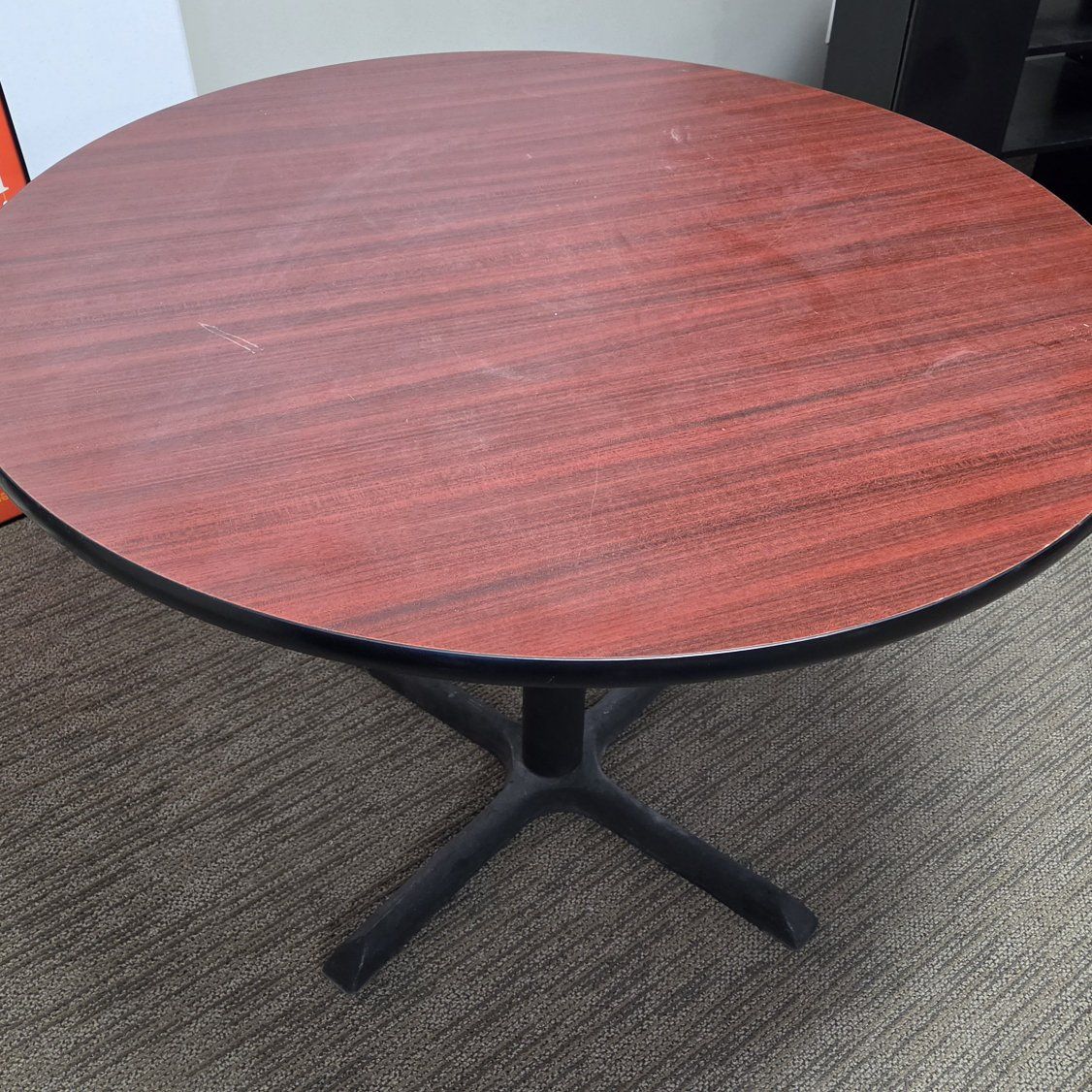 Round Consultation Table