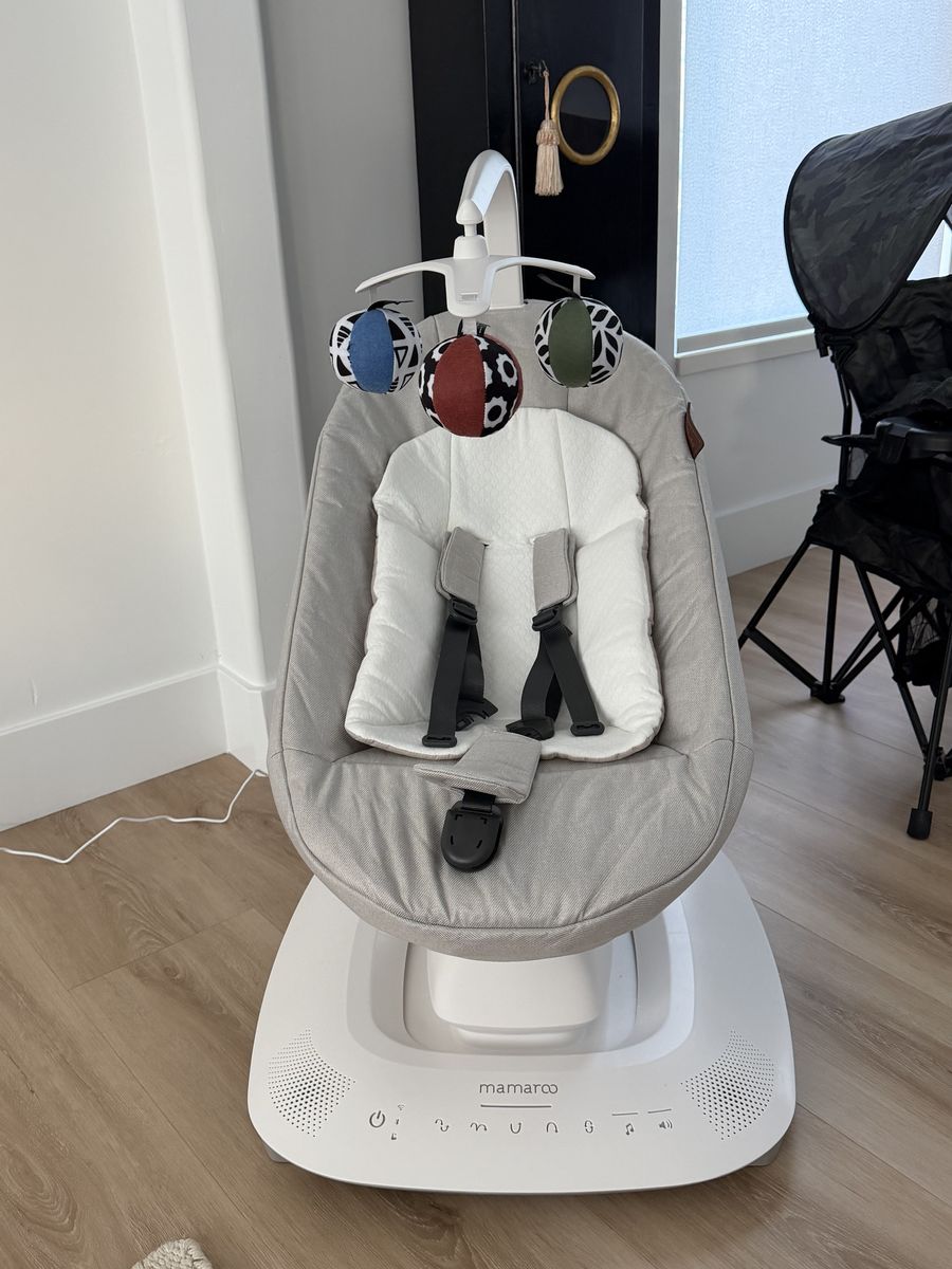 Uppababy Mamaroo Smart Swing