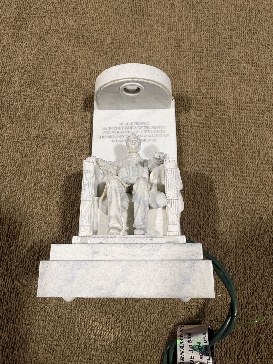 Main image 11