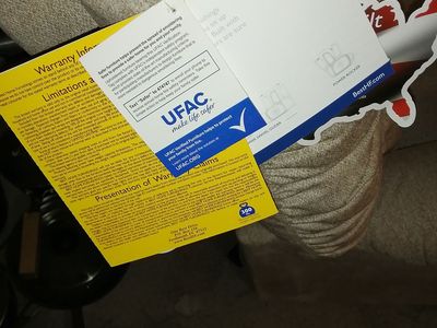 Electric Recliner Chair – Like New – $300 (URGENT SALE)