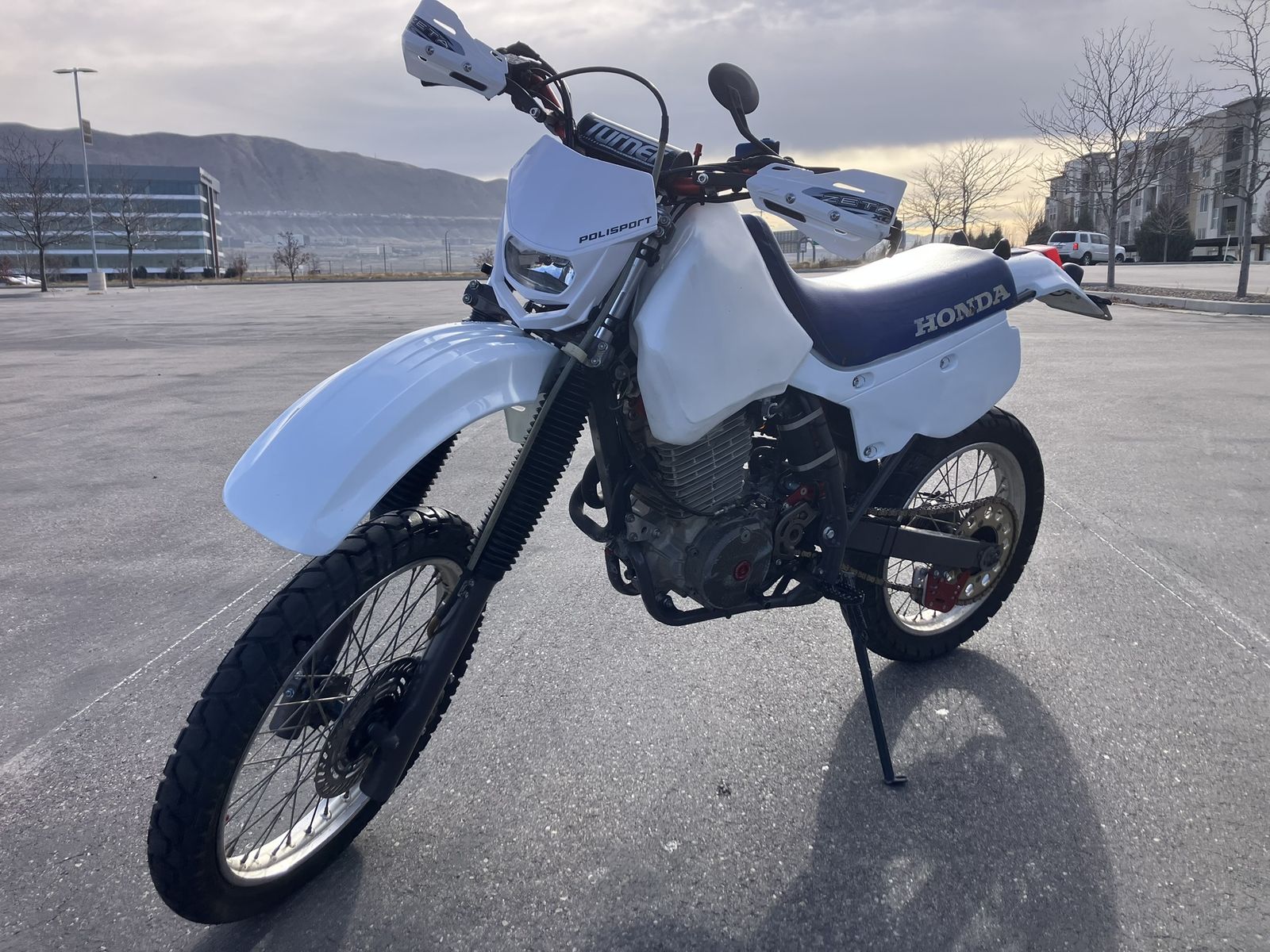 1988 Honda XR600R Dual sport.