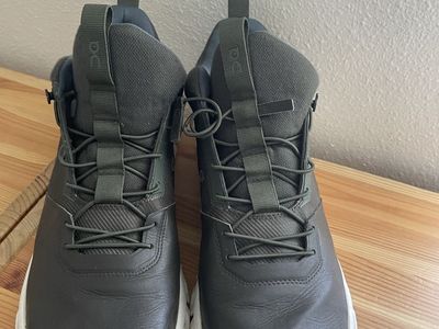 ON Cloudrock Waterproof Hiking Boots - Men's Green Size M9