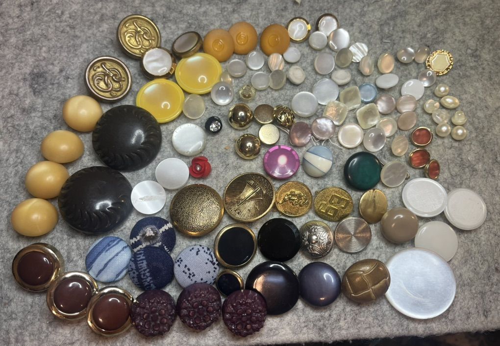 Buttons