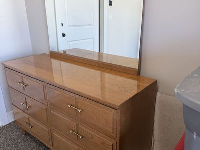 Gorgeous La Period Mid-Century Modern Dresser