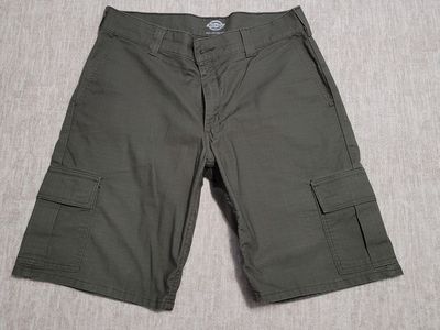 Dickies Shorts Size 36 (Skateboarding)