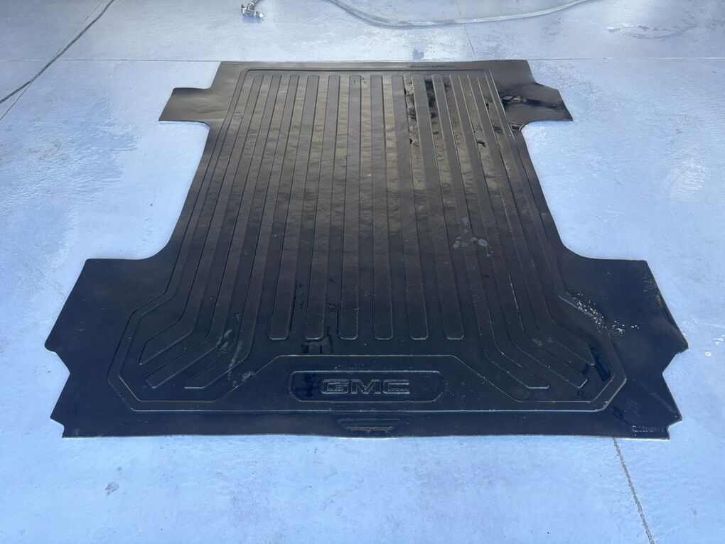 2020-2026 Gmc Rubber Bed Mat