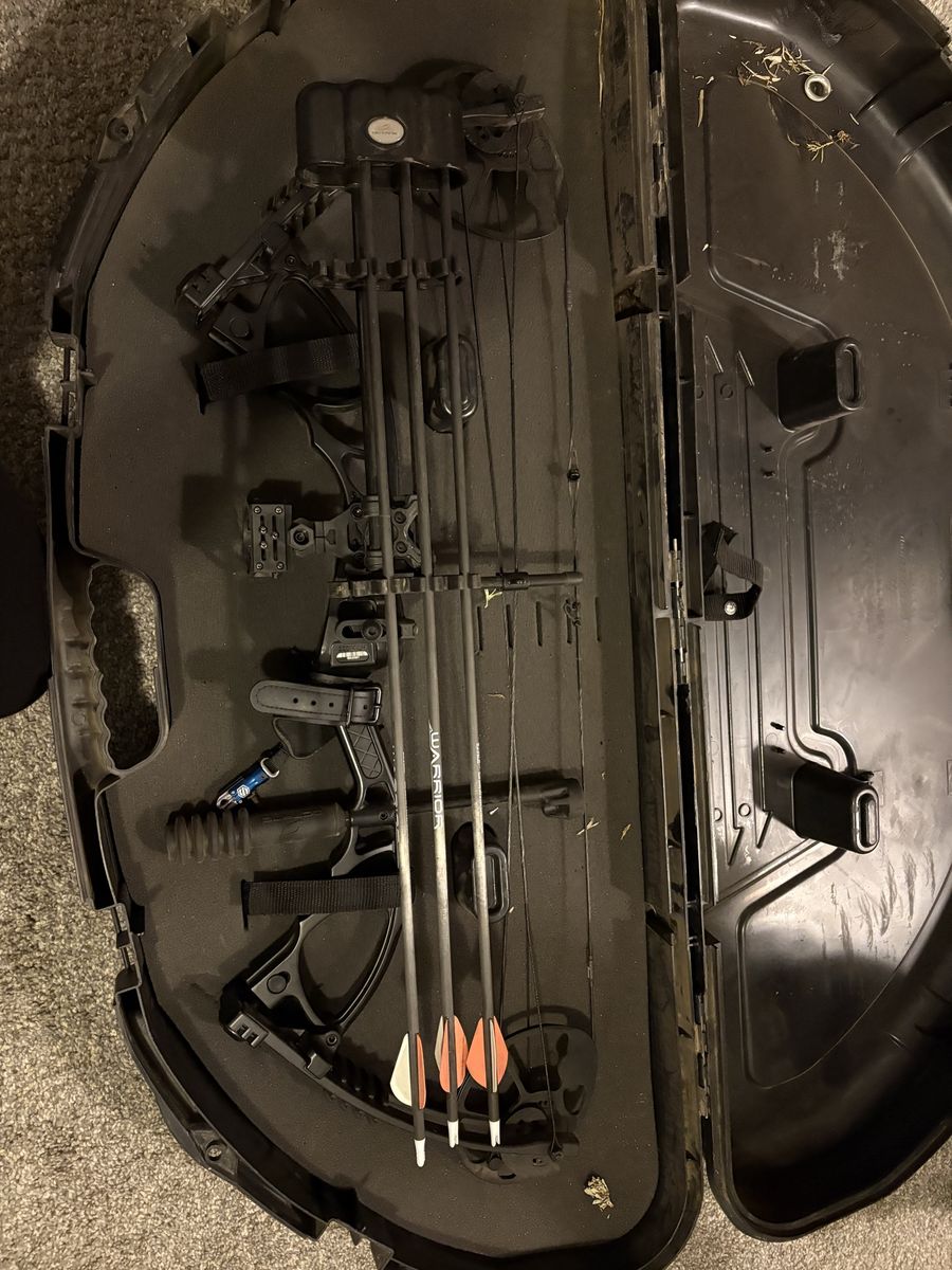 Diamond edge hunting bow