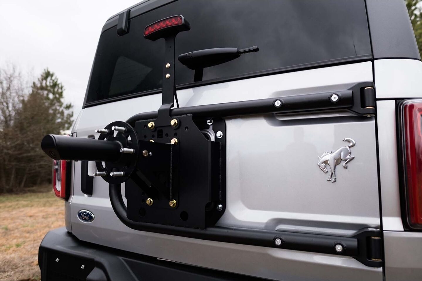 Bronco RTR spare tire carrier