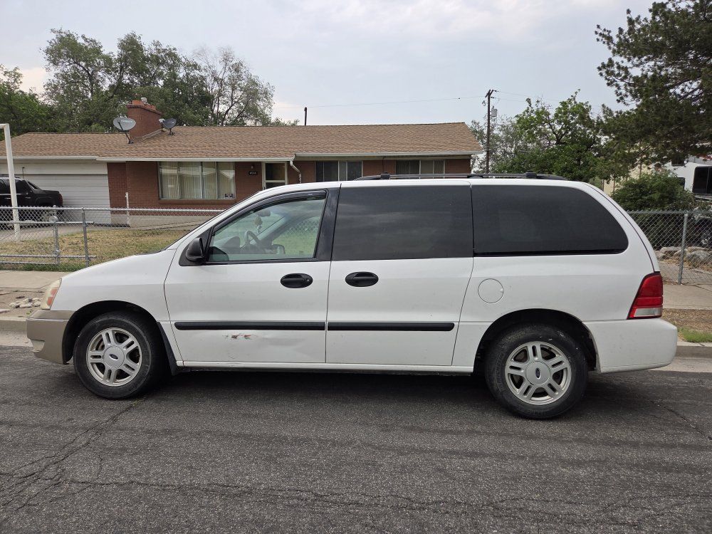 2005 Ford Freestar 