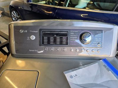 LG Gas Dryer - Excellent Condition