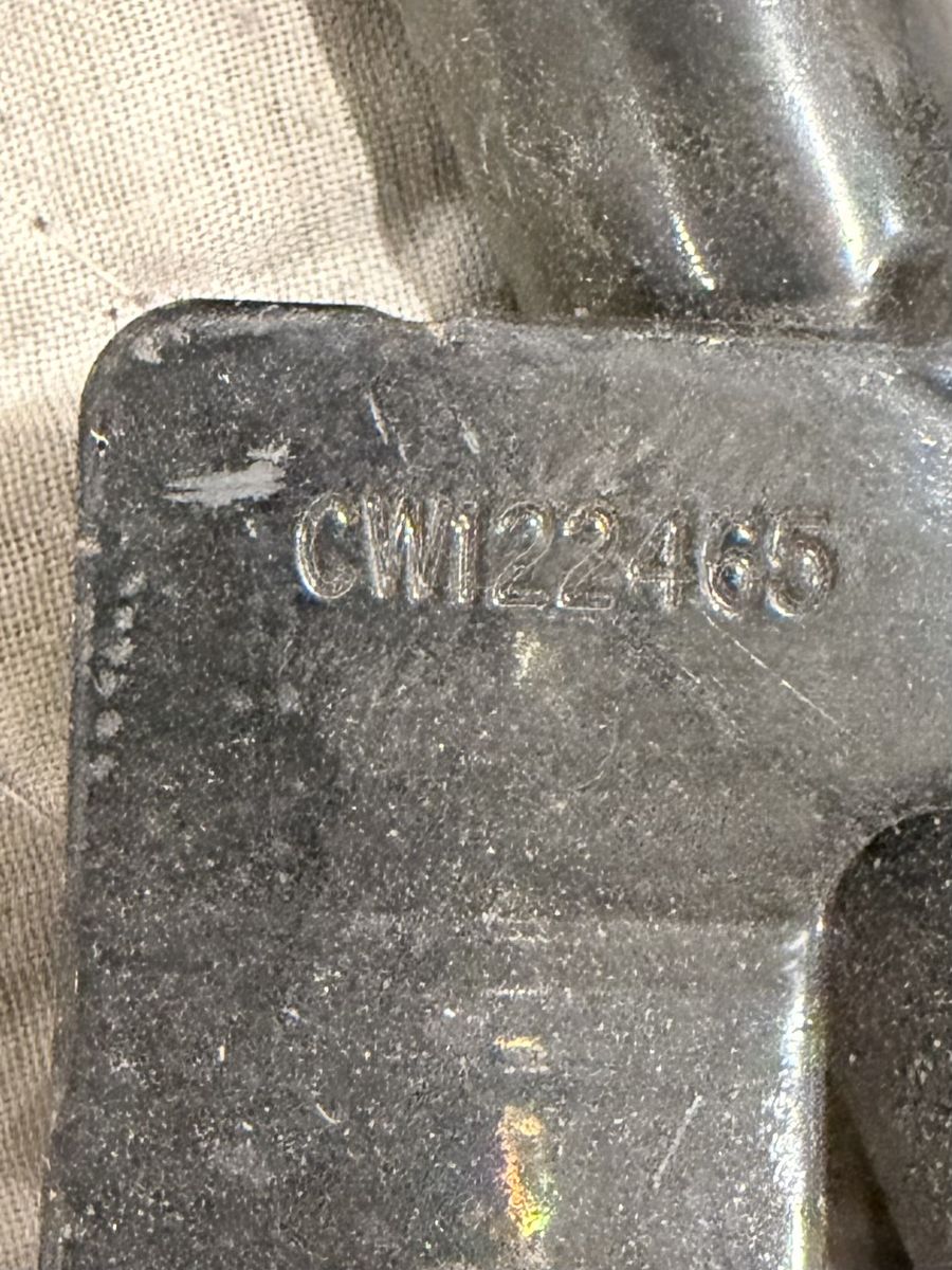 Main image 6
