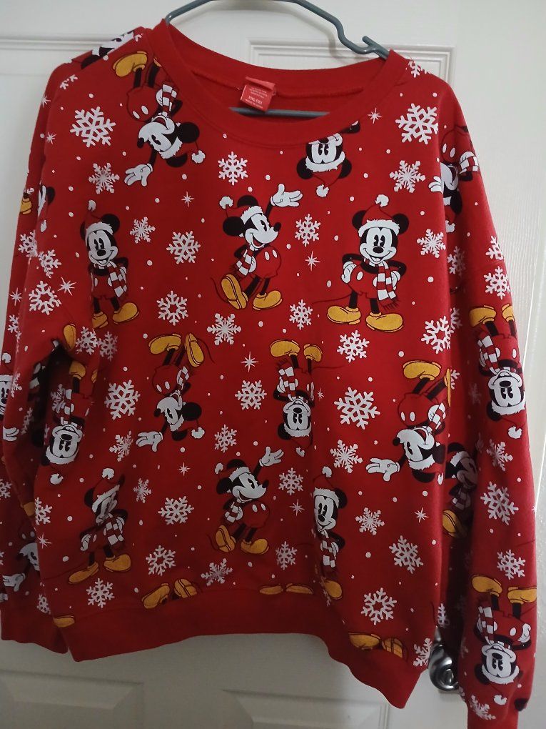 Disney Mickey Mouse Christmas Holiday Red Sweatshirt XXL