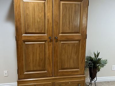 Drexel Wall Unit