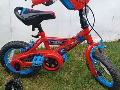 Marvel Spiderman Kids Bike Red/Blue Training Wheels 12-inch Bicycle