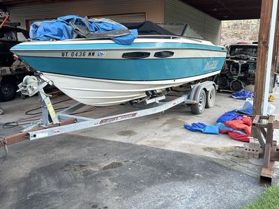 Mirage Ski and Wakeboard Boat with Trailer