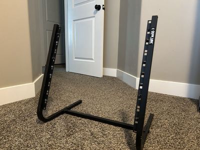 Quick Lok 10 space desktop rack