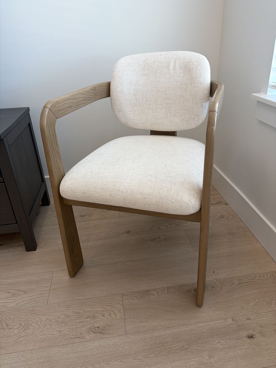 Cream Side Chair With Light Wood Arms and Back