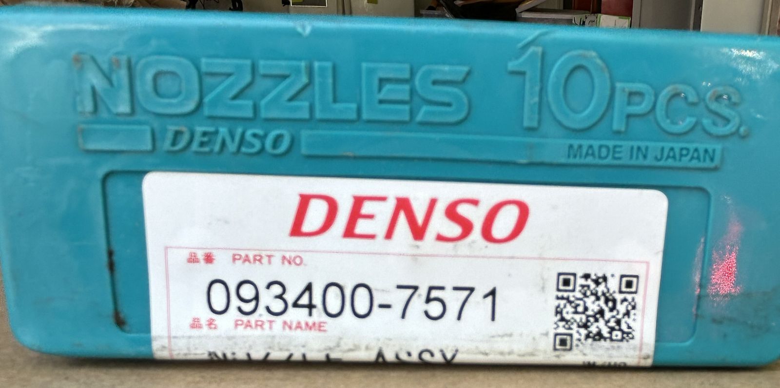 New Sealed Denso 093400-7571 Diesel Fuel Injectors