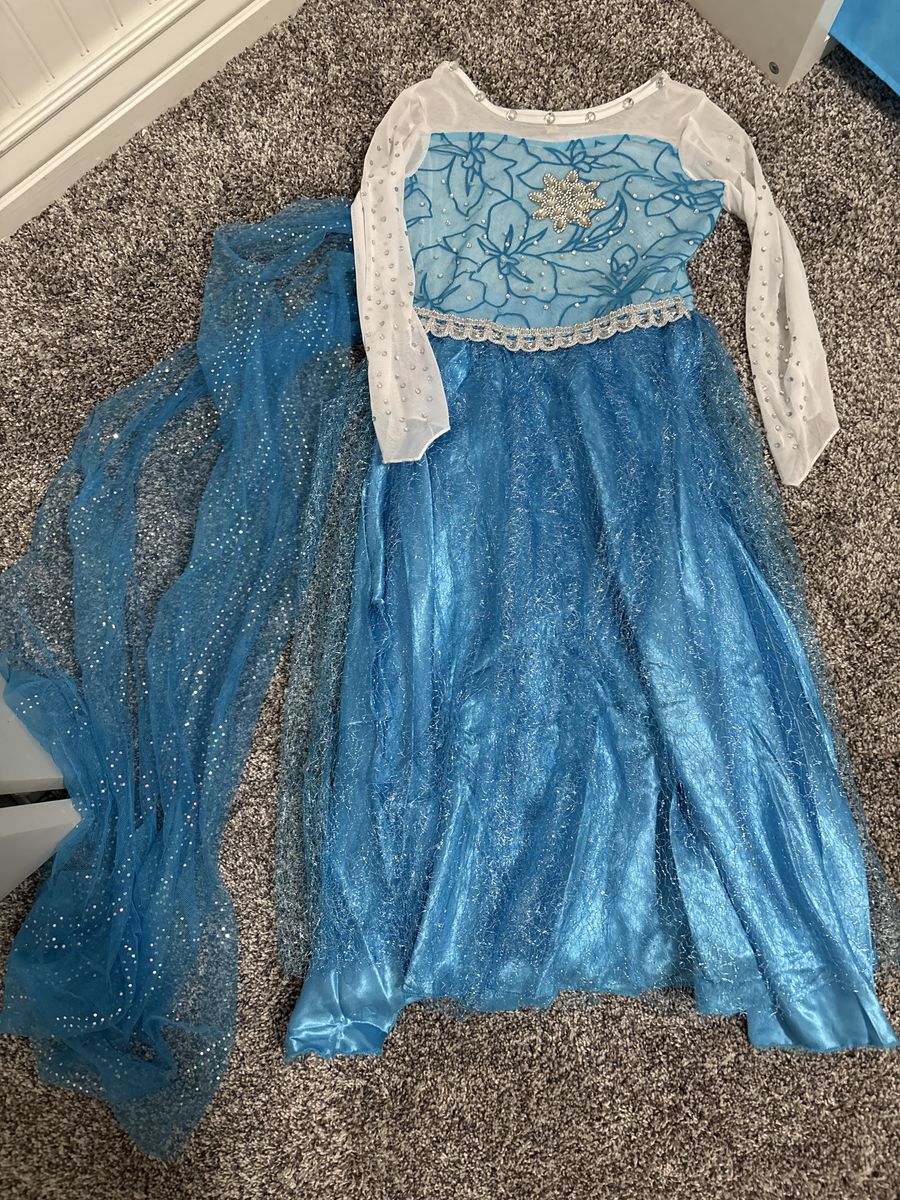 Elsa costume