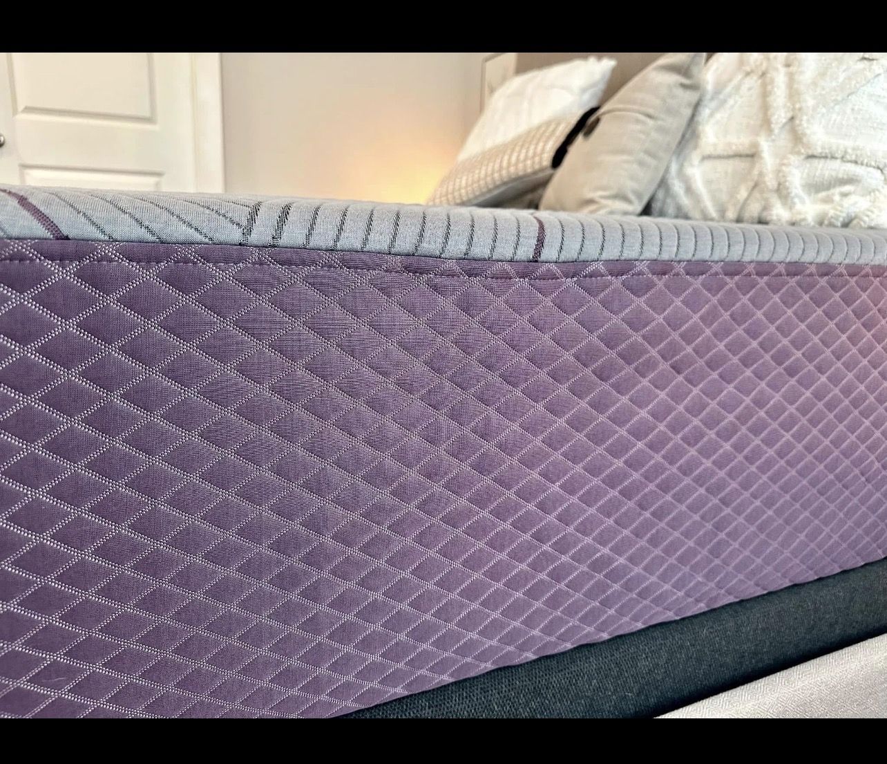 Purple Mattress (Cal king)