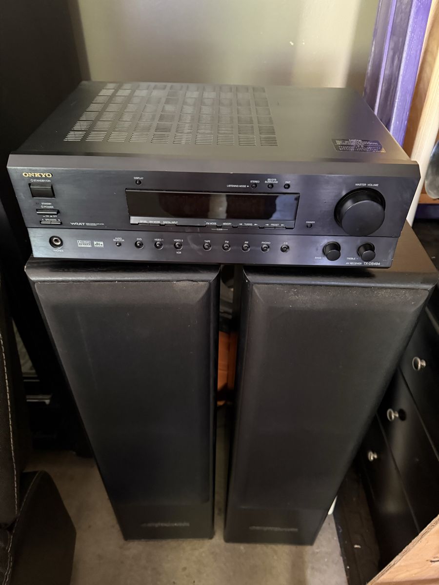 Onkyo receiver and speakers
