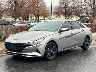 2023 HYUNDAI ELANTRA Blue