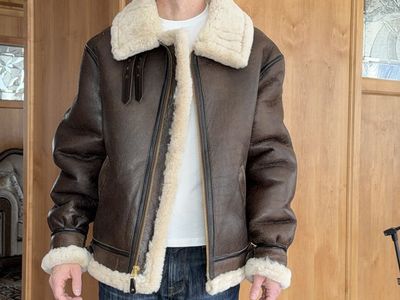 Estate sale - Cockpit USA B-3 sheepskin bomber jacket - Made in USA