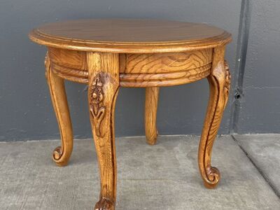 Lovely Vintage Oak Chippendale Side Table