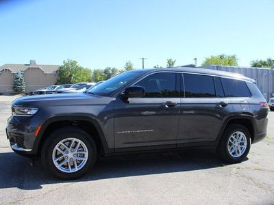 2022 Jeep Grand Cherokee L Laredo