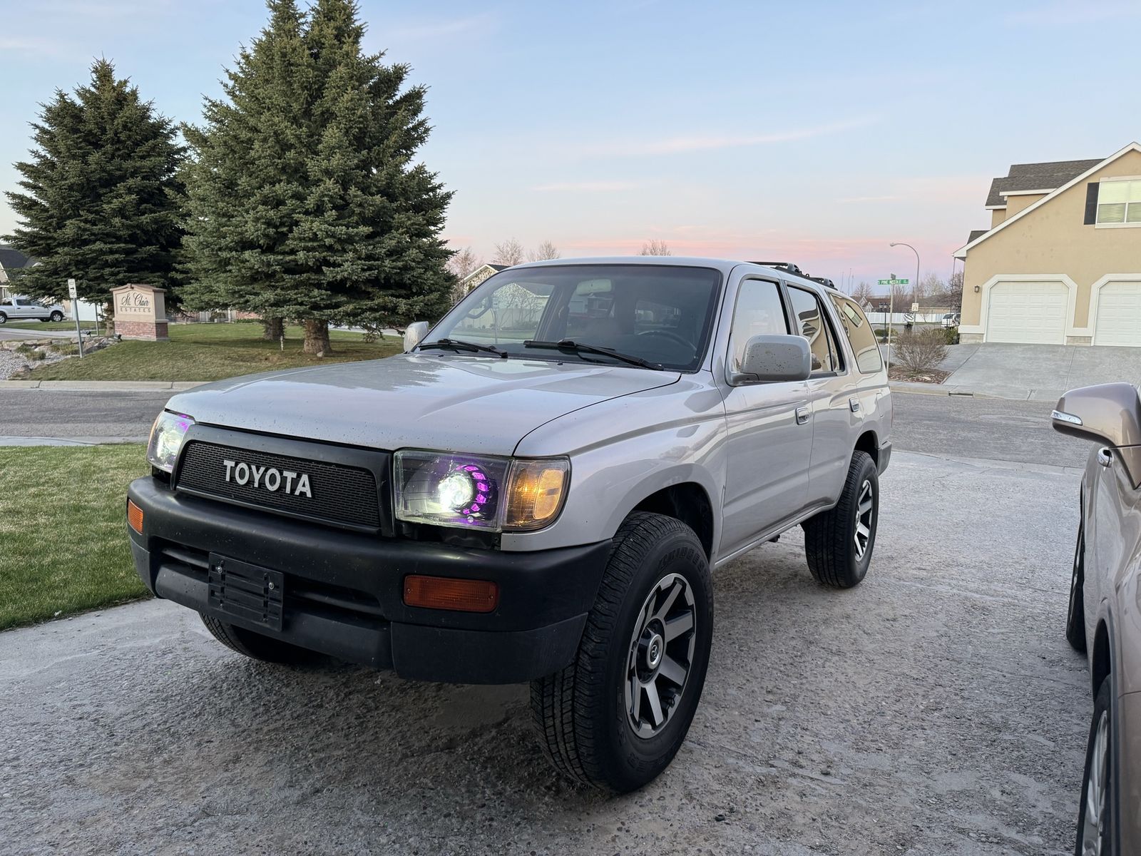 1997 3rd Gen Toyota 4 Runner SR5 premium.