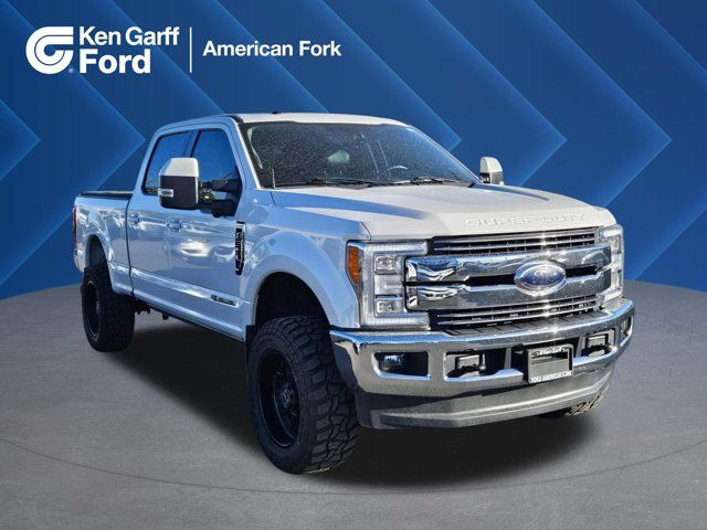 2017 Ford F-350 Super Duty Lariat
