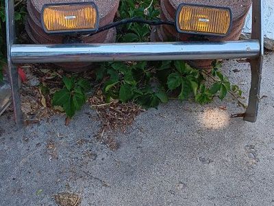 Chrome Bumper Guard/Bull Bar with Amber Lights - Truck/SUV Front Protection Accessory
