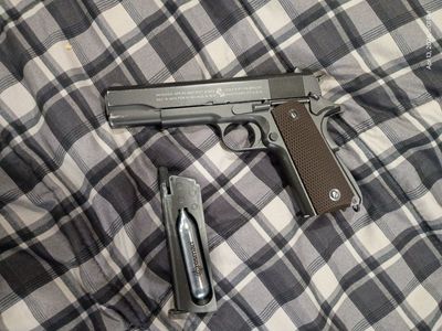 Airsoft gun 1911 A1