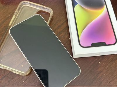 iPhone 14 white