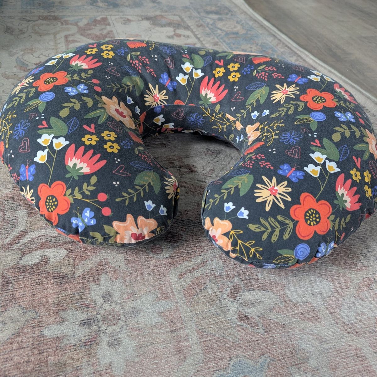 breastfeeding pillow