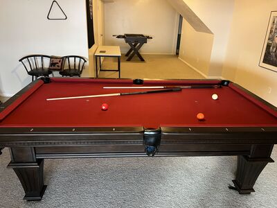 8’ Premium Pool Table – Solid Wood + 3‑Piece Slate