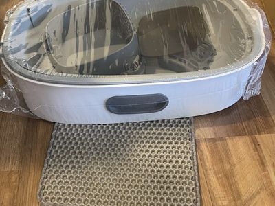 Flip-up Pet Cat Hooded Litter Box