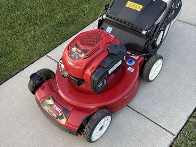 Toro Lawn Mower ( ELECTRIC START )