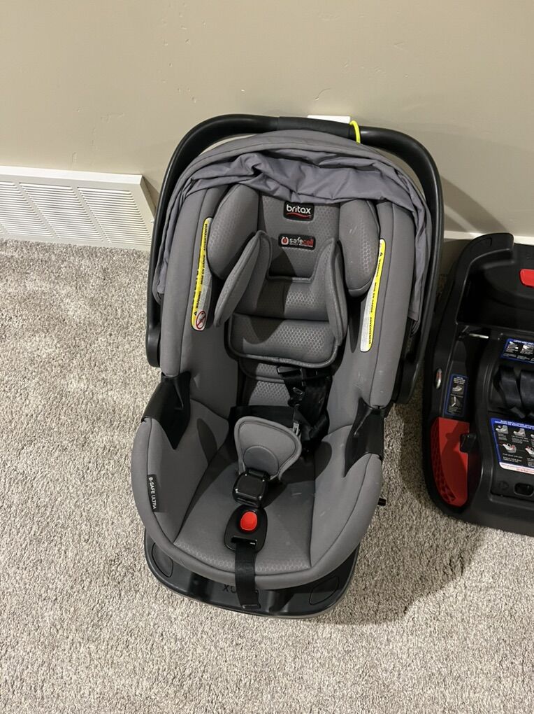 Britax Car Seat With Extra Base