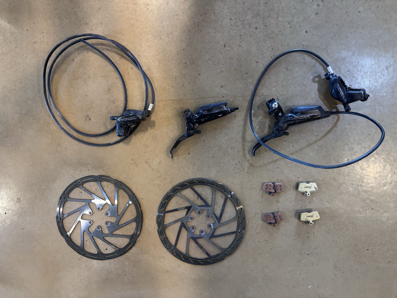 SRAM Code RS Hydraulic Disc Brake Set Front and Rear with 200mm Rotors and Pads