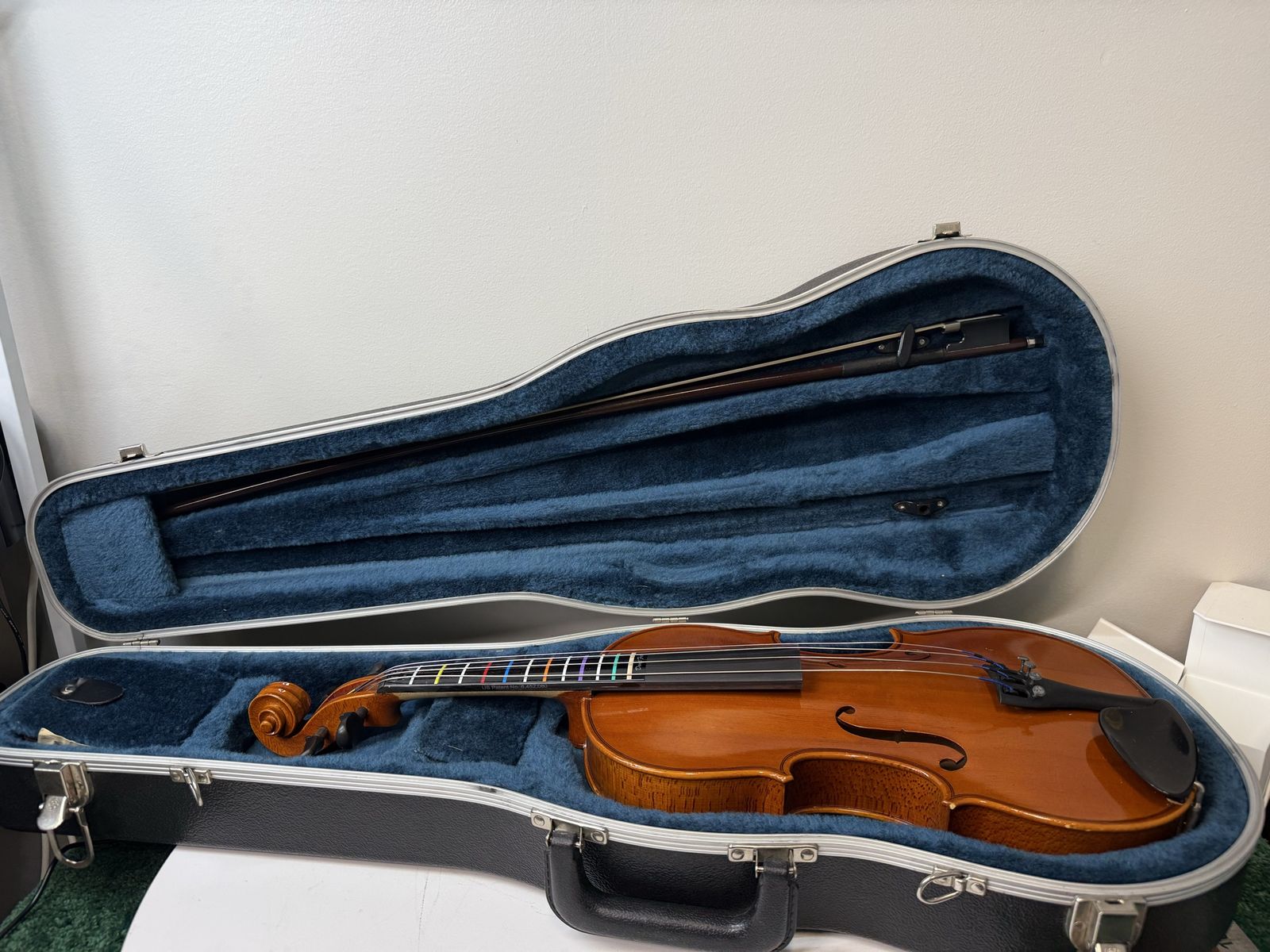 Samuel Eastman VA100 14” Student Viola With Bow and Case - 2000