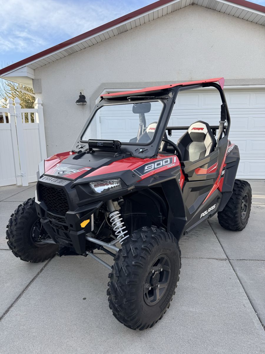 2015 Polaris RZR 900S