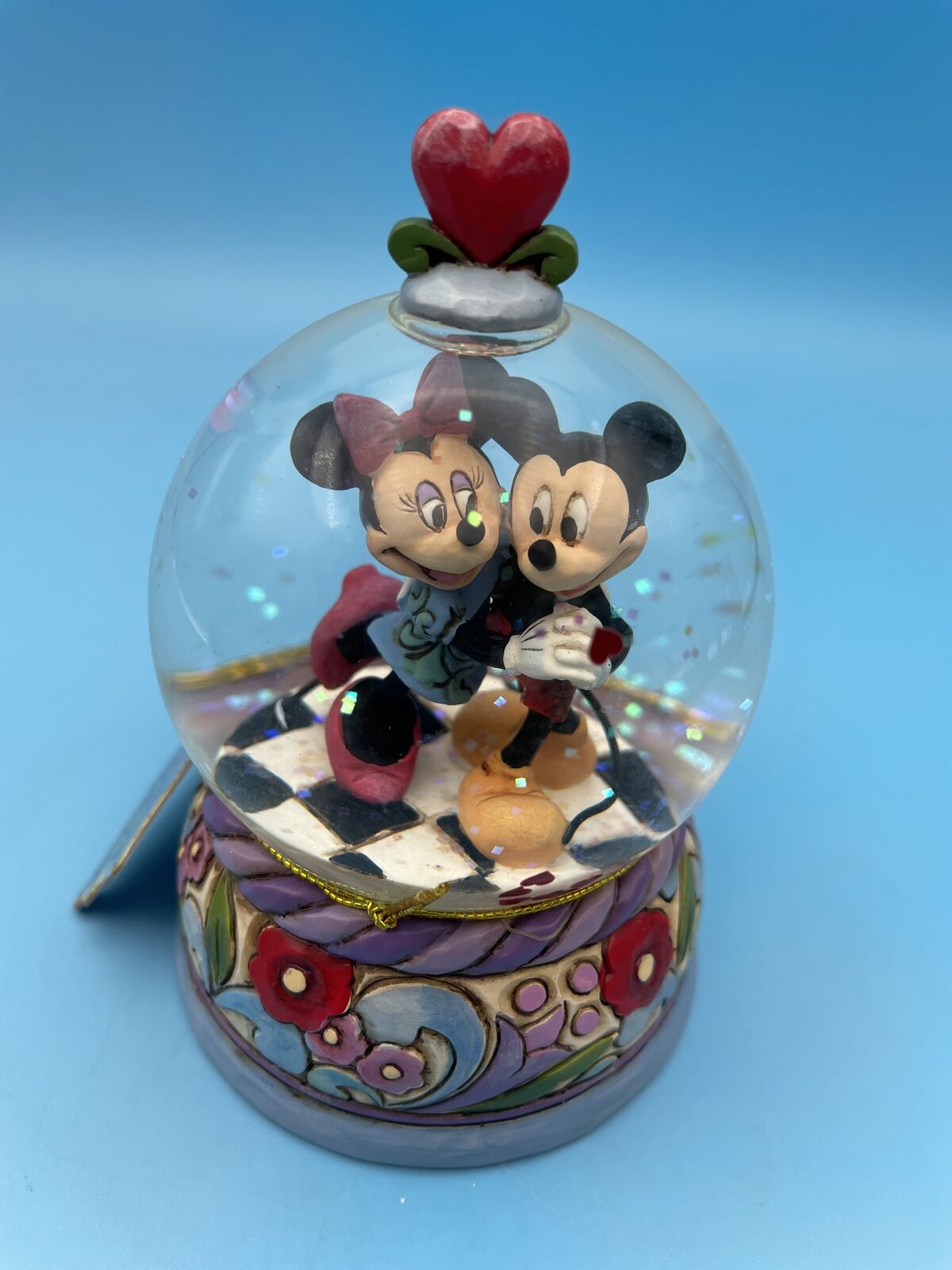 Walt Disney Showcase Collection Disney Traditions Mickey & Minnie "Spring Jitterbug"