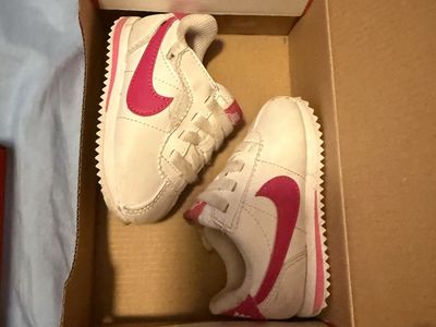 Babygirl Nike Cortez shoes